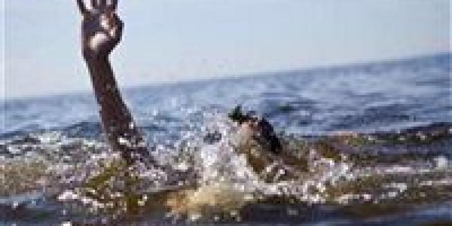 بالبلدي: مصرع
      شاب
      غرقًا
      في
      ترعة
      القاصد
      بالغربية
      أثناء
      الاستحمام
