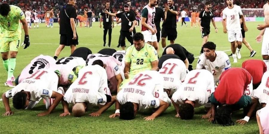 بالبلدي : صحف
      العالم
      بعد
      تأهل
      المغرب
      على
      حساب
      هولندا:
      كومان
      أظهر
      جبنًا
      أمام
      منتخب
      لا
      يُستهان
      به
