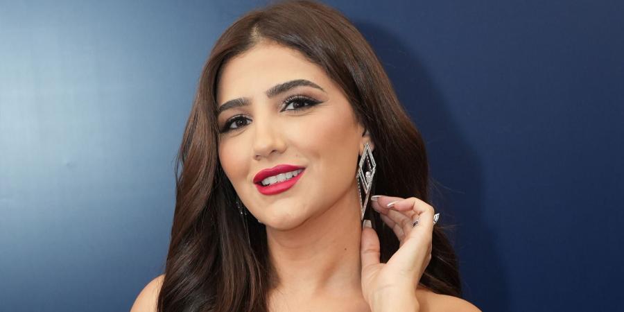 بالبلدي: قبل عرض فيلم "شمشون ودليلة".. مي عمر تبارك لزملائها رغم المنافسة