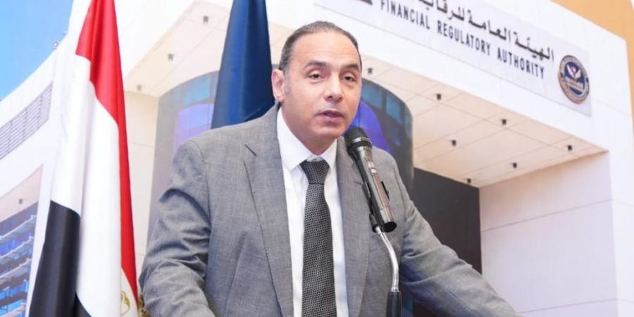 بالبلدي : رئيس
      هيئة
      الرقابة
      المالية
      يصدر
      قرارًا
      لتيسير
      اعتماد
      عقود
      التأمين
      الجماعي