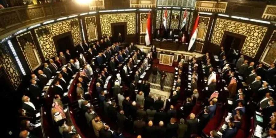 سوريا..
      اللجنة
      العليا
      للانتخابات
      تعلن
      تأجيل
      الجلسة
      الأولى
      لمجلس
      الشعب