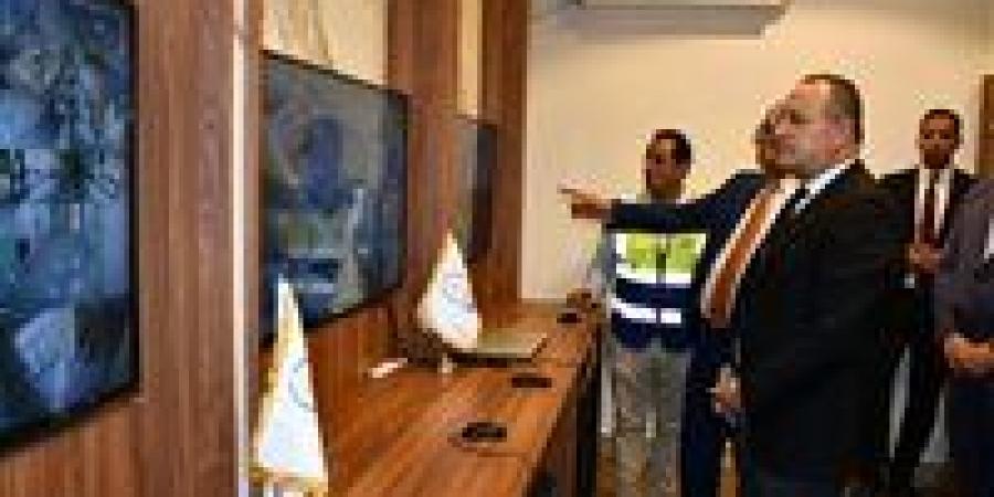 بالبلدي : 125
      كاميرا
      ذكية..
      وزير
      التعليم
      العالي
      ورئيس
      جامعة
      العاصمة
      يفتتحان
      غرفة
      العمليات
      المركزية