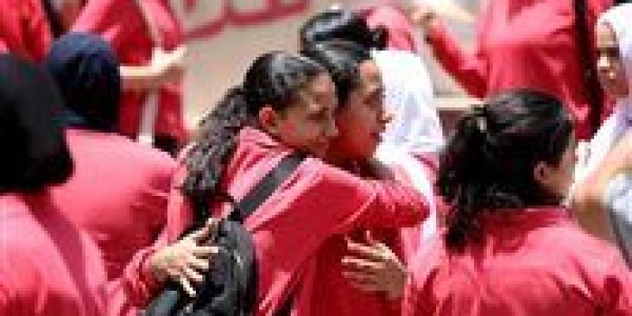 بالبلدي : نتيجة
      الثانوية
      العامة
      2026
      بالاسم
      فقط..
      كيف
      تعرفها
      فور
      ظهورها
      رسميًا؟