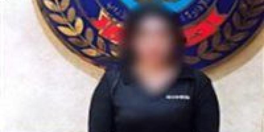 بالبلدي: ضبط
      بلوجر
      لنشرها
      فيديوهات
      خادشة
      للحياء
      عبر
      مواقع
      التواصل
      الإجتماعي
      بالجيزة