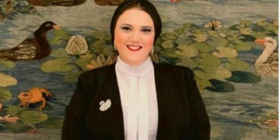 بالبلدي: قرار
      الثانوية
      العامة
      بعد
      الإعدادية..
      داليا
      الحزاوي
      تكشف
      أفضل
      طريق
      لمستقبل
      الطلاب