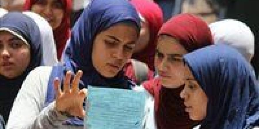 بالبلدي : عاجل|
      مراجعة
      مادة
      التاريخ
      ثانوية
      عامة
      2026