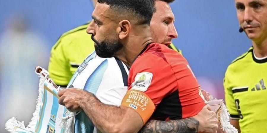 بالبلدي: هل
      تُعاد
      مباراة
      مصر
      والأرجنتين؟
      لوائح
      الفيفا
      تحسم
      الجدل
      التحكيمي