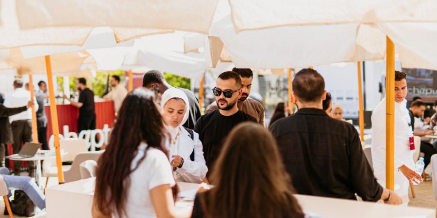 بالبلدي : «جدير
      للتطوير
      العقاري»
      تنجح
      في
      تسكين
      المرحلة
      الأولى
      من
      مشروع
      CHAPTERS
      بالكامل
      خلال
      3
      أيام..
      وإقبال
      كبير
      يؤكد
      ثقة
      العملاء
      في
      المشروع