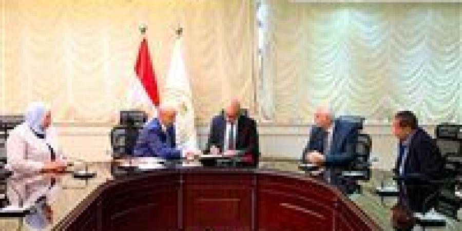 بالبلدي : عاجل...
      تعرف
      على
      نسبة
      النجاح
      في
      نتيجة
      الدبلومات
      الفنية
      2026
      جميع
      التخصصات