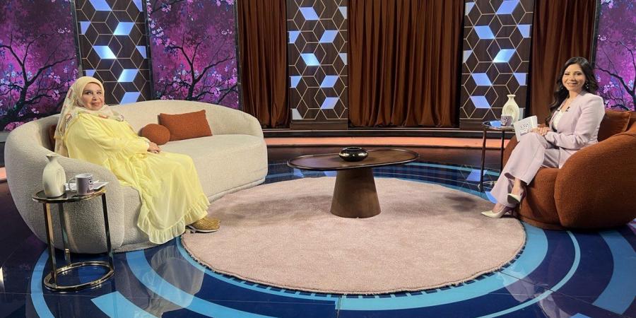 بالبلدي: مديحة
      حمدي:
      لن
      أخلع
      حجابي
      لأي
      مشهد
      وتركت
      السينما
      بإرادتي