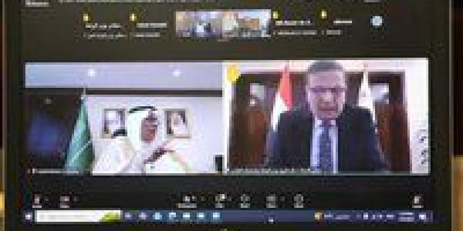 بالبلدي: وزير
      الزراعة
      يشارك
      في
      الجمعية
      العمومية
      الـ38
      لمركز
      "أكساد"