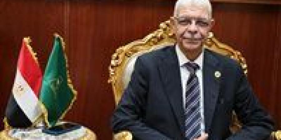 بالبلدي : مستشفيات
      جامعة
      المنوفية
      تقدم
      2.5
      مليون
      خدمة
      طبية
      خلال
      عام