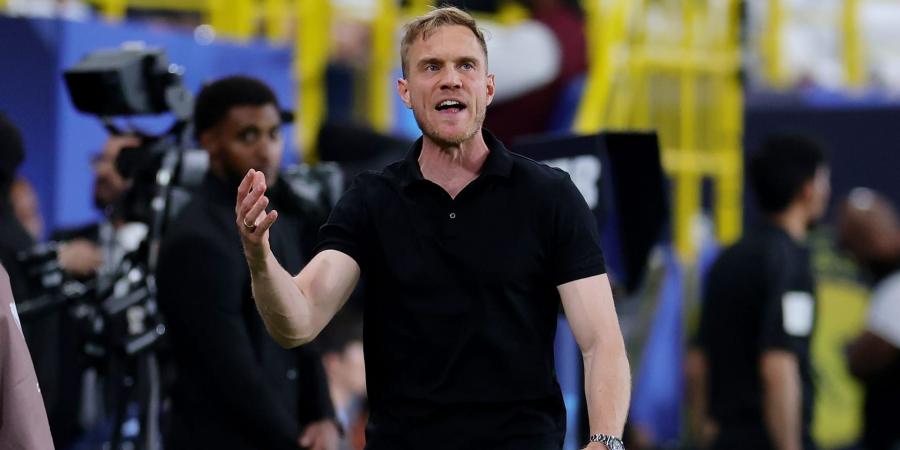 بالبلدي: هذا ما نعلمه عن مدرب اتحاد جدة السعودي الجديد