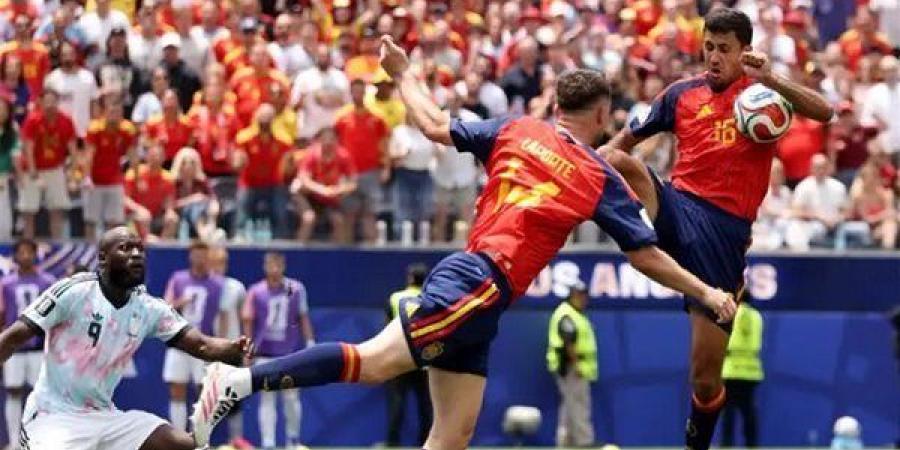 بالبلدي: لقطة
      ماتش
      اسبانيا
      وبلجيكا
      تشعل
      الجدل
      وقانون IFAB
      يحسم
      القرار