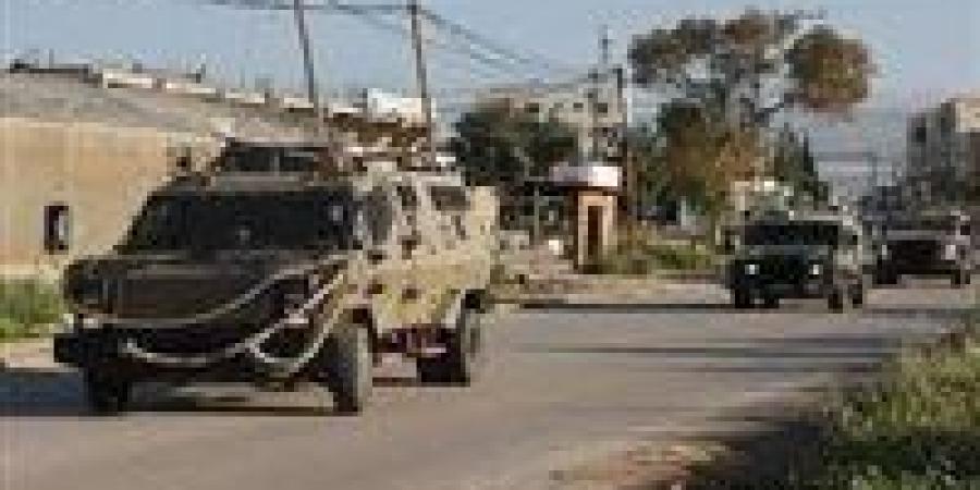 بالبلدي: الاحتلال
      يقتحم
      قرى
      وبلدان
      في
      رام
      الله
      والبيرة
      بفلسطين