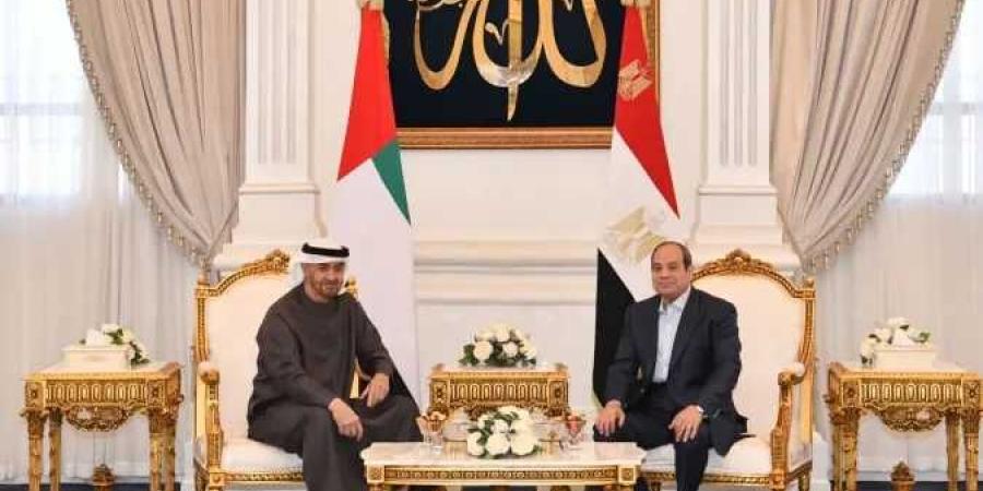 الرئيس
      السيسي
      يستقبل
      الشيخ
      محمد
      بن
      زايد
      في
      العلمين..
      تأكيد
      على
      قوة
      العلاقات
      المصرية
      الإماراتية
      وبحث
      تطورات
      المنطقة