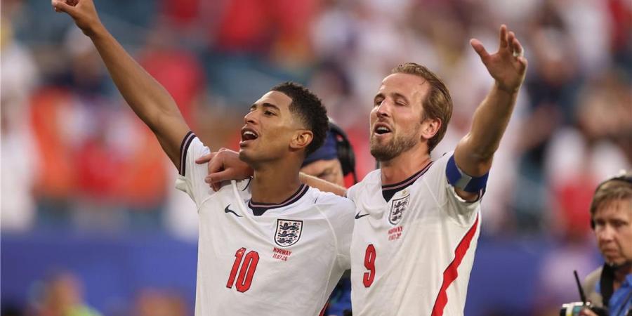 بالبلدي : هاري
      كين
      يهدد
      منافسه
      في
      نصف
      نهائي
      كأس
      العالم:
      لم
      نقدم
      أفضل
      ما
      لدينا
      حتى
      الآن