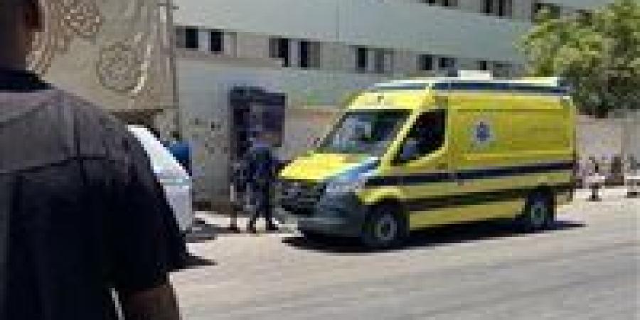 بالبلدي: إصابة
      طالبة
      أثناء
      محاولة
      إنقاذها
      من
      داخل
      أسانسير
      تعطل
      بها
      بالمنيا