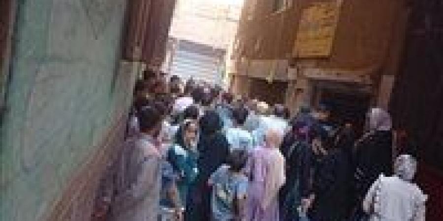 بالبلدي: مقتل
      عامل
      وإصابة
      ربة
      منزل
      بسلاح
      أبيض
      سكين
      على
      يد
      زوجها
      بالمنيا