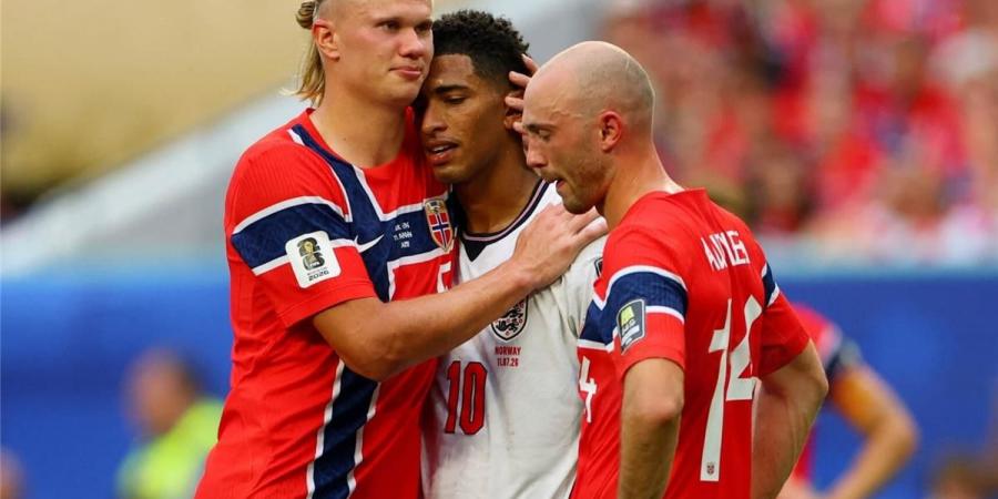 بالبلدي : رجل
      مباراة
      إنجلترا
      والنرويج
      في
      كأس
      العالم