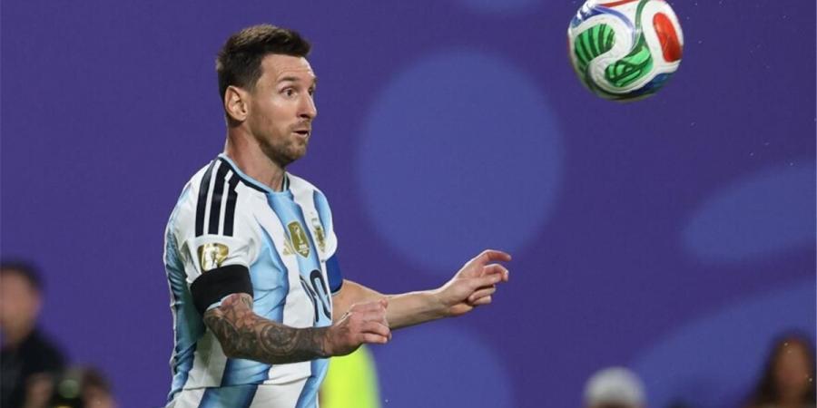 بالبلدي : ميسي
      يتغزل
      في
      لاعب
      الأرجنتين..
      ويعلق
      على
      مواجهة
      إنجلترا
      بكأس
      العالم