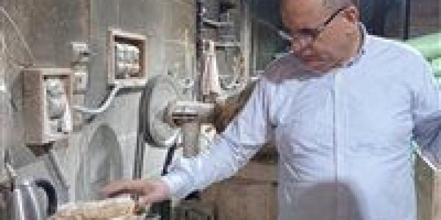 بالبلدي: محافظ
      الدقهلية
      يتابع
      مديرية
      التموين..
      وتحرير
      160
      مخالفة
      تموينية