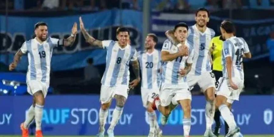 خافيير
      ميلي
      يغيب
      عن
      نهائي
      كأس
      العالم
      2026..
      الرئيس
      الأرجنتيني
      يتمسك
      بطقوس
      ”الحظ”
      قبل
      مواجهة
      إسبانيا