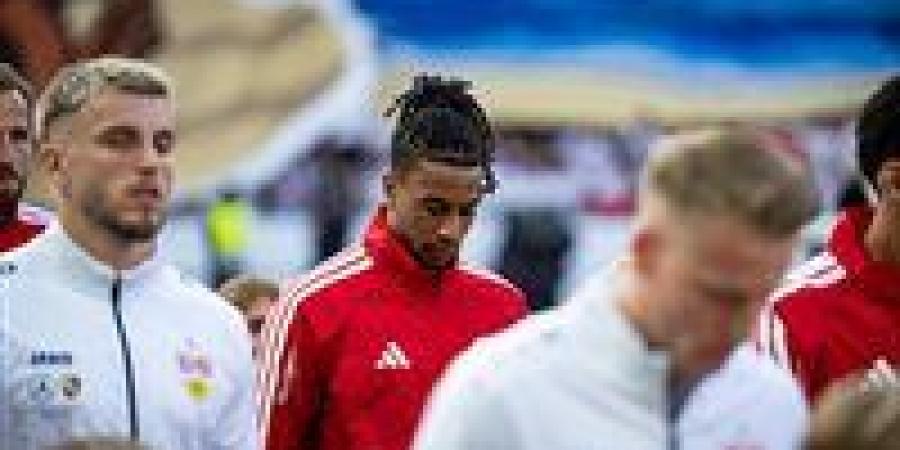 بالبلدي: ريال
      مدريد
      يضع
      شرطين
      لحسم
      صفقة
      أوليس..
      والقرار
      في
      يد
      بايرن
      ميونيخ