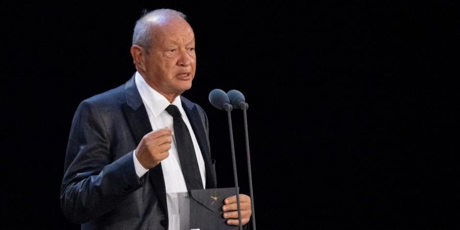 belbalady نجيب ساويرس يوجه رسالة إلى حارس منتخب مصر بمناسبة زفافه