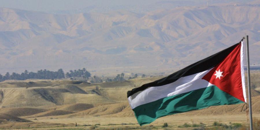 بالبلدي: دوي صفارات الإنذار في الأردن.. والجيش يصدر بيانًا وسط إطلاق صواريخ إيرانية