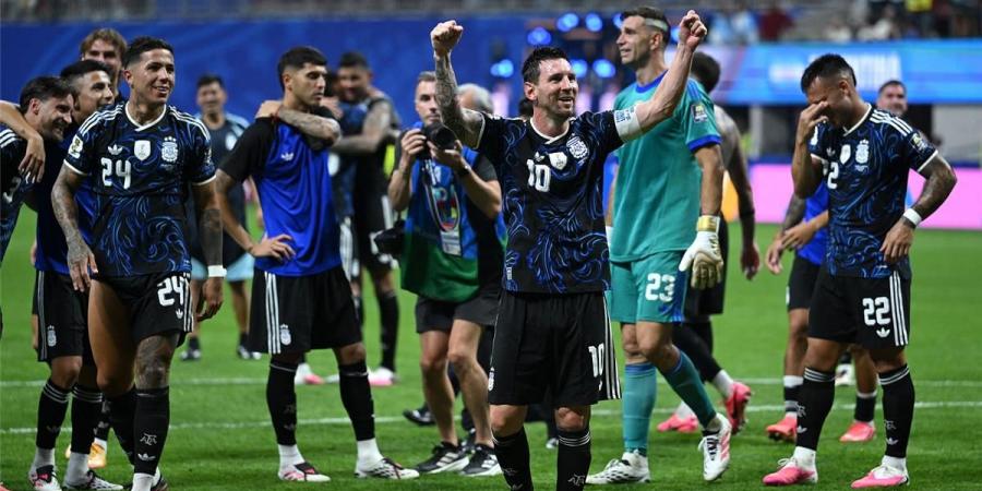 بالبلدي : تشكيل
      الأرجنتين
      المتوقع
      أمام
      إسبانيا
      اليوم
      في
      نهائي
      كأس
      العالم