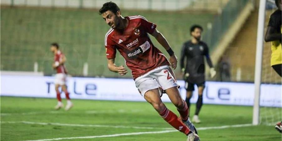 بالبلدي : رسميًا..
      الأهلي
      يُعلن
      تمديد
      عقد
      طاهر
      محمد
      طاهر
      حتى
      2029