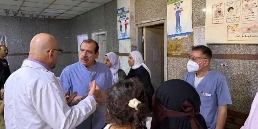 إحالة
      مسؤولين
      للتحقيق
      بعد
      جولة
      مفاجئة
      لنائب
      وزير
      الصحة
      بمستشفى
      حميات
      حلوان