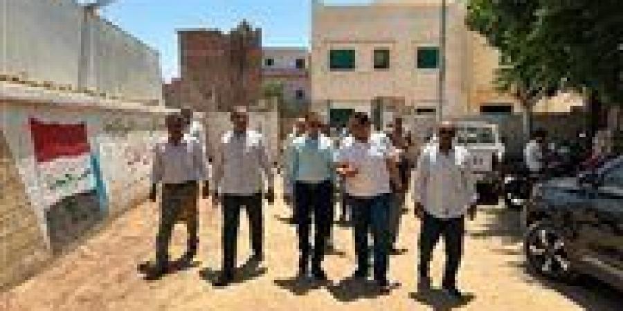 بالبلدي: محافظ
      المنيا:
      مشروع
      “القرية
      المنتجة”
      خطوة
      لتعزيز
      التنمية
      الاقتصادية
      وتوفير
      فرص
      عمل
      مستدامة