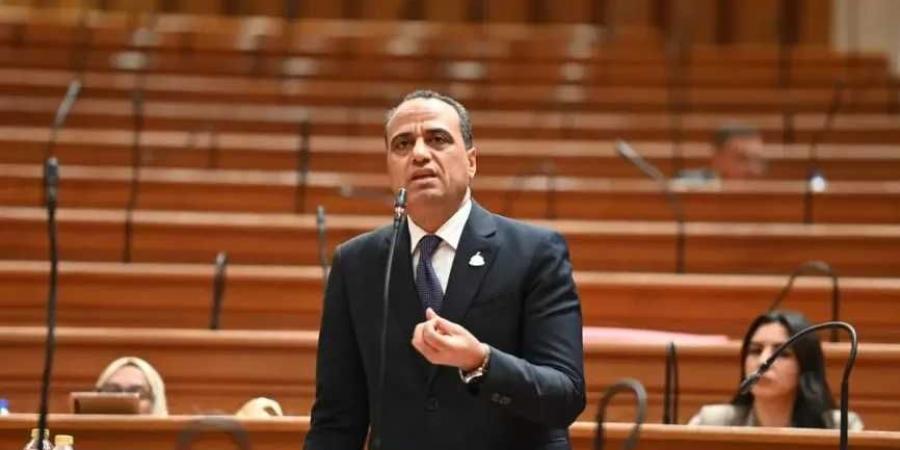 النائب
      ممدوح
      جاب
      الله:
      جامعة
      ”كيان”
      للقوات
      المسلحة
      ستُخرج
      كوادر
      منضبطة
      وقادرة
      على
      تلبية
      احتياجات
      سوق
      العمل
