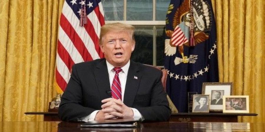 بالبلدي: ترامب
      يفرض
      رسوماً
      جديدة
      بنسبة
      50
      في
      المئة
      على
      تشكيلة
      واسعة
      من
      السلع
      الواردة
      من
      كندا