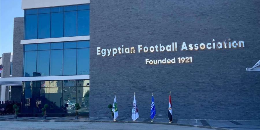 بالبلدي : عاجل
      |
      بيان
      رسمي
      من
      اتحاد
      الكرة
      بشأن
      تراخيص
      الأندية..
      وقراران
      إلزاميان
