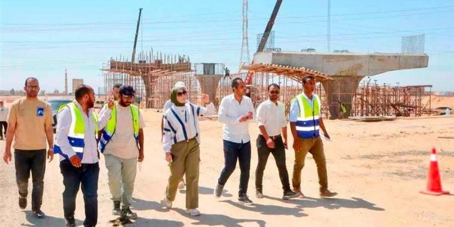 بالبلدي : راندة
      المنشاوي
      تتابع
      مشروعات
      السويس
      الجديدة..
      استثمارات
      بـ1.5
      مليار
      جنيه
      ومحطات
      ومرافق
      تدعم
      انطلاقة
      المدينة
      نحو
      جذب
      المستثمرين