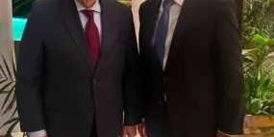 وزير
      الخارجية
      يلتقي
      نظيره
      البرازيلي
      ويبحثان
      سبل
      تعزيز
      التعاون
      الثنائي
      والشراكة
      بين
      مصر
      ودول
      أمريكا
      اللاتينية