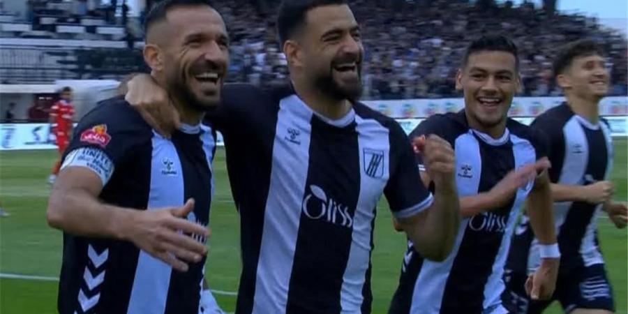 بالبلدي : هل
      يجاور
      الأهلي؟..
      الصفاقسي
      يعلن
      مشاركته
      في
      الكونفدرالية
      رسميًا