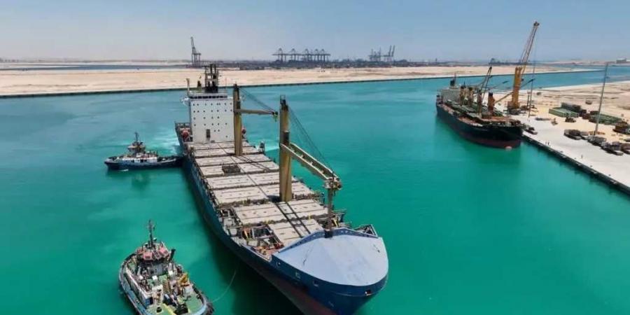 استمرار
      النشاط
      التشغيلي
      بمحطة
      ترانس
      كارجو
      بميناء
      السخنة
      واستقبال
      أول
      سفينتين
      بعد
      بدء
      التشغيل
      التجاري