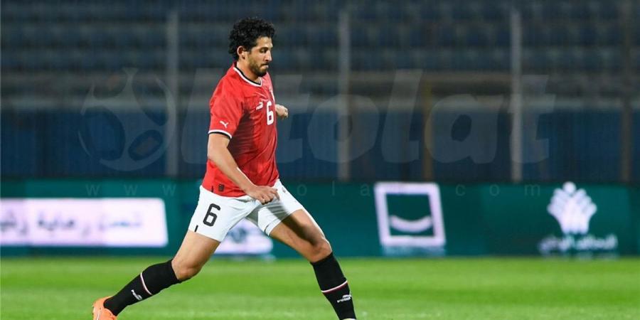 بالبلدي : بعد
      اعتزاله..
      أحمد
      حجازي
      يتولي
      منصبًا
      جديدًا
      في
      الدوري
      السعودي