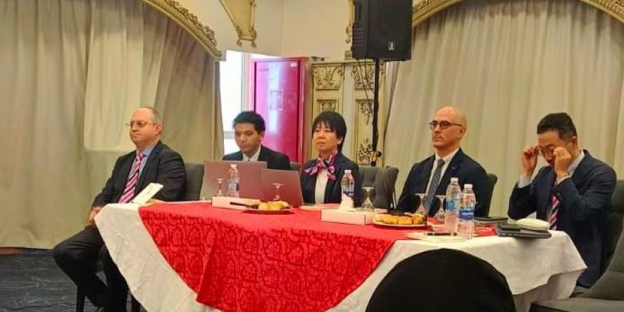 بالبلدي: التعليم
      تواصل
      تدريب
      المعلمين
      والقيادات
      على
      مناهج
      البكالوريا
      المصرية
      بالتعاون
      مع
      "سبريكس"
      واليونيسف