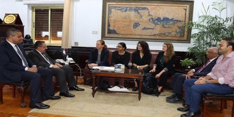 بالبلدي: جامعة
      الإسكندرية
      توقع
      خطوة
      جديدة
      نحو
      شراكة
      مع
      الهيئة
      الألمانية
      للتبادل
      العلمي