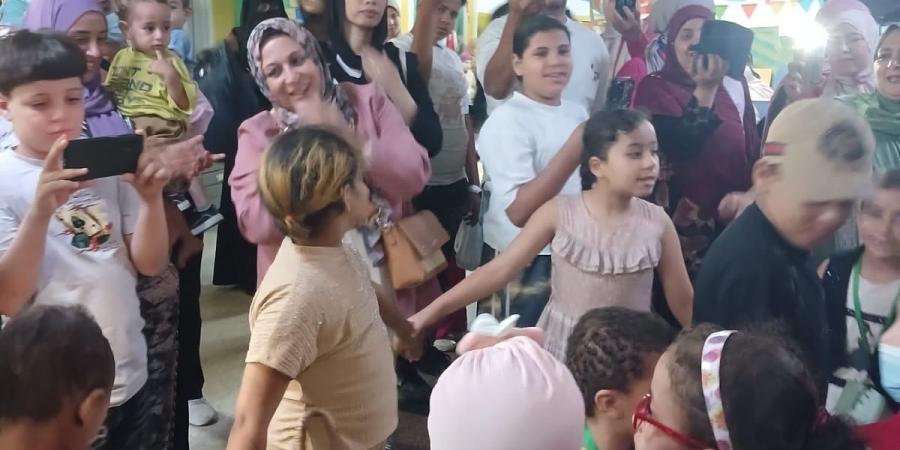 بالبلدي : للأسبوع
      الرابع
      تواليًا..
      تعليم
      القاهرة
      يرسم
      البسمة
      على
      وجوه
      أطفال
      مستشفى
      57357
      بالمقطم