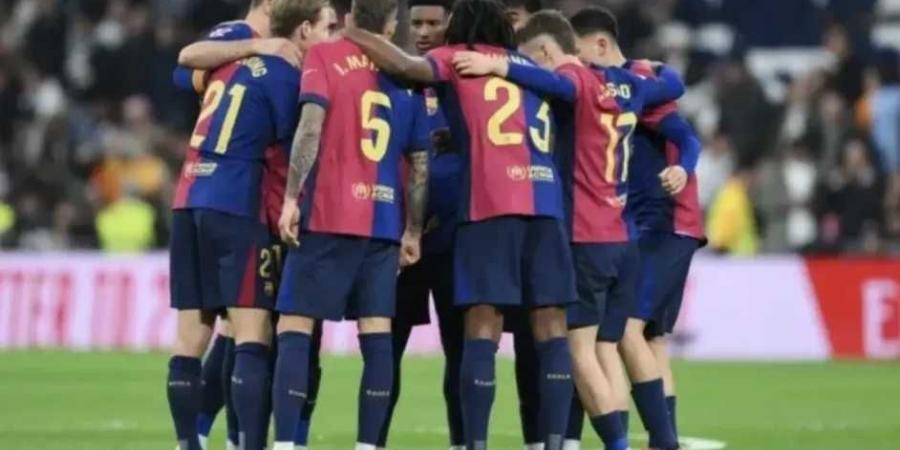 صراع
      جديد
      بين
      برشلونة
      وريال
      مدريد..
      رودري
      يشعل
      الميركاتو
      الإسباني
