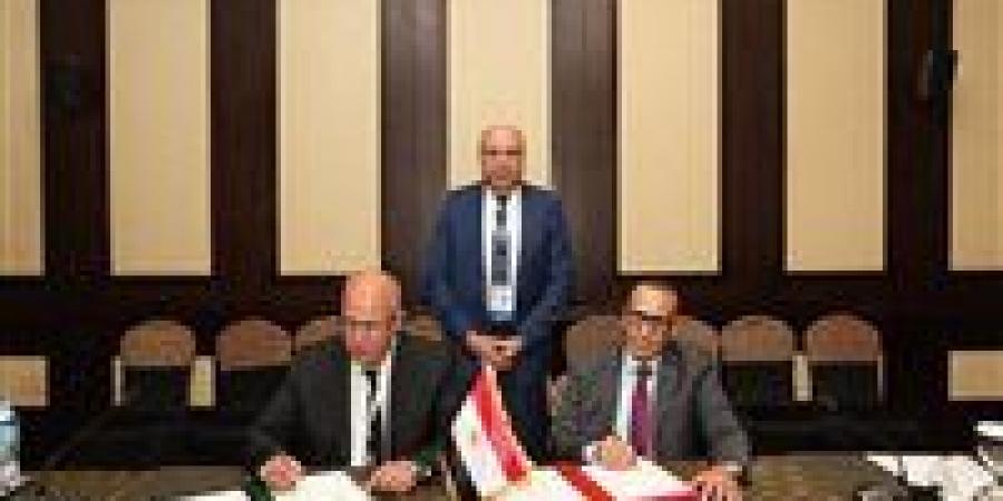 بالبلدي: وزير
      الطيران
      المدني
      يشهد
      توقيع
      مذكرة
      تفاهم
      بين
      سلطة
      الطيران
      المدني
      والمنظمة
      العربية
      للطيران
      المدني