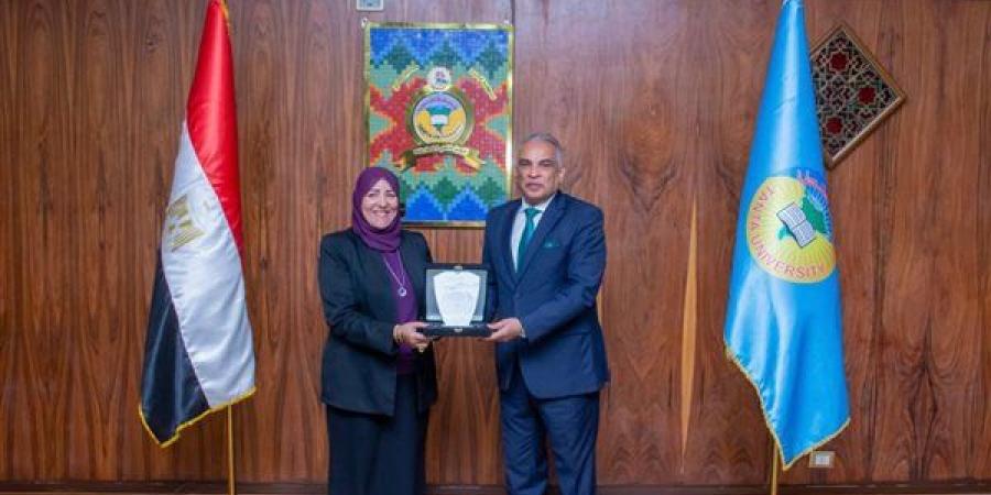 بالبلدي: جامعة
      طنطا
      تُكرم
      عمداء
      6
      كليات
      حاصلة
      على
      الاعتماد
      المؤسسي
      للجودة