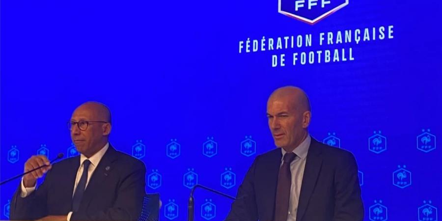 بالبلدي : أسطورتنا..
      رئيس
      الاتحاد
      الفرنسي
      يعلن
      مدة
      عقد
      زيدان