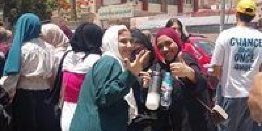بالبلدي : عاجل|جاهزة
      على
      الاعتماد..
      آخر
      تطورات
      نتيجة
      الثانوية
      العامة
      2026